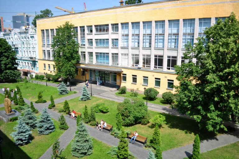 Спорткомплекс "Олімпійський стиль" м. Київ